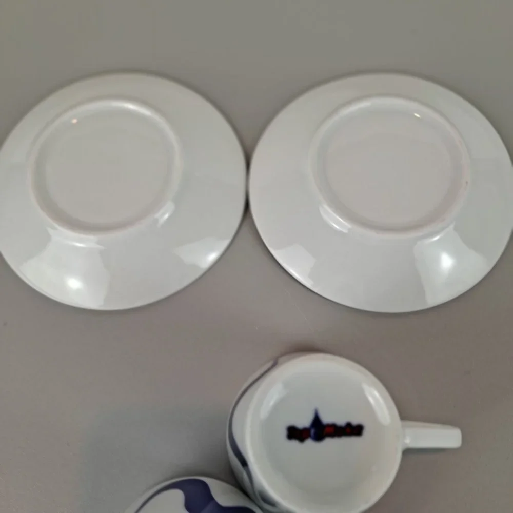 Top Moka 2 Expresso Cups & 2 Saucers - Italy
